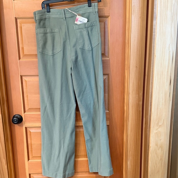 Faherty Olive Green Casual Pants - Picture 2 of 2